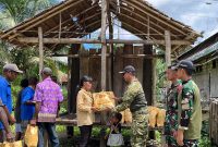 Kunjungan Dansatgas Yonif 763/SBA ke Pos Subin Berlangsung Hangat, Hadir dalam Renovasi Gereja Kampung Subin