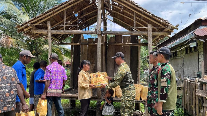 Kunjungan Dansatgas Yonif 763/SBA ke Pos Subin Berlangsung Hangat, Hadir dalam Renovasi Gereja Kampung Subin