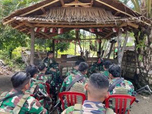 Kunjungan Dansatgas Yonif 763/SBA ke Pos Subin Berlangsung Hangat, Hadir dalam Renovasi Gereja Kampung Subin
