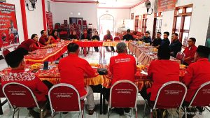 Resmi Bergabung, Puluhan Kader Muda (Gen-Z) Terima KTA PDI Perjuangan Kota Probolinggo