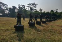 Personel Jajaran Kodim 0808/Blitar Gelar Latihan Menembak Senjata Ringan Semester I