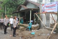 Hari Bhayangkara ke-80: Polres Probolinggo Hadir untuk Masyarakat Lewat Bakti Sosial dan Bedah Rumah