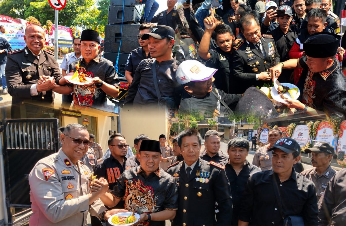 Prank Hari Bhayangkara, PJU Polda Jatim, Polrestabes & Polres Pelabuhan Tanjung Perak Keluar Hadapi Massa AMI, Ujungnya Malah Potong Kue