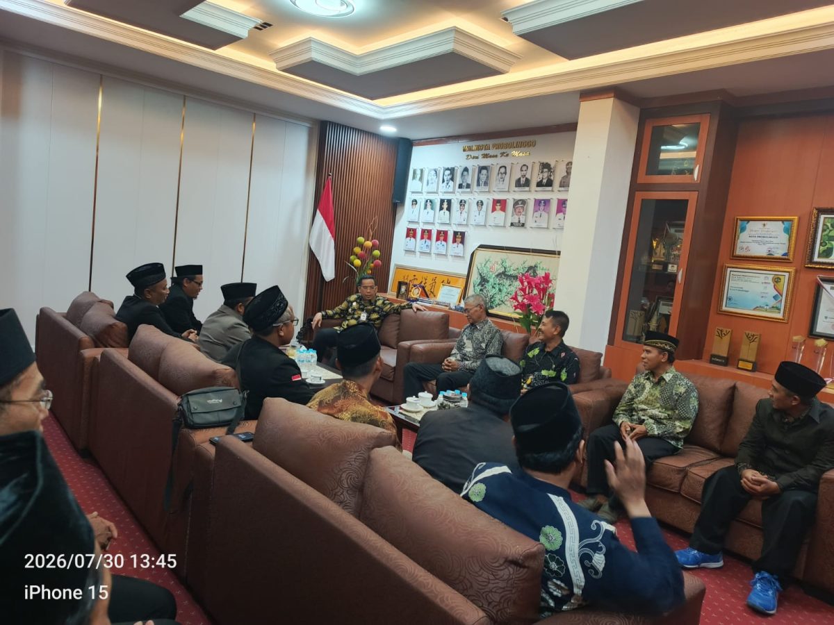 Dapat Dukungan Penuh Wali Kota dr. Aminuddin, Modin Kota Probolinggo Kian Semangat Berjuang