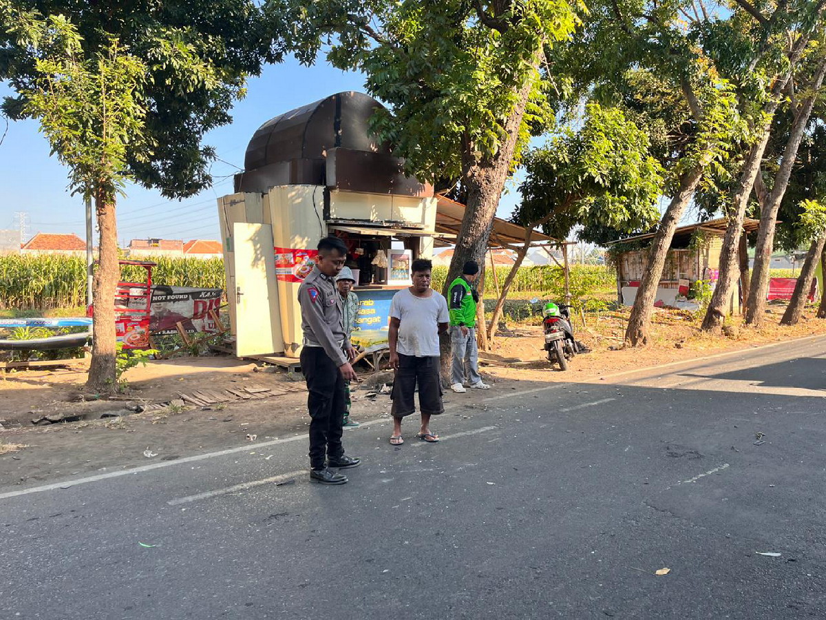 Lima Pengendara Motor Terluka dalam Kecelakaan Beruntun di Jalan A.A. Maramis Kota Probolinggo
