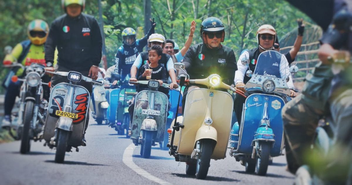 Selama perjalanan ke Bermi Eco Park Krucil, peserta Fun Ride Argopuro Scooter Holiday 2026 disuguhi jalan tanjakan, turunan, udara pegunungan hingga hamparan kawasan hijau